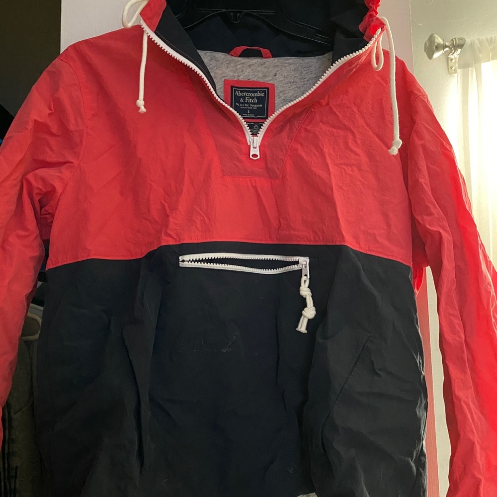Rain jacket pull over